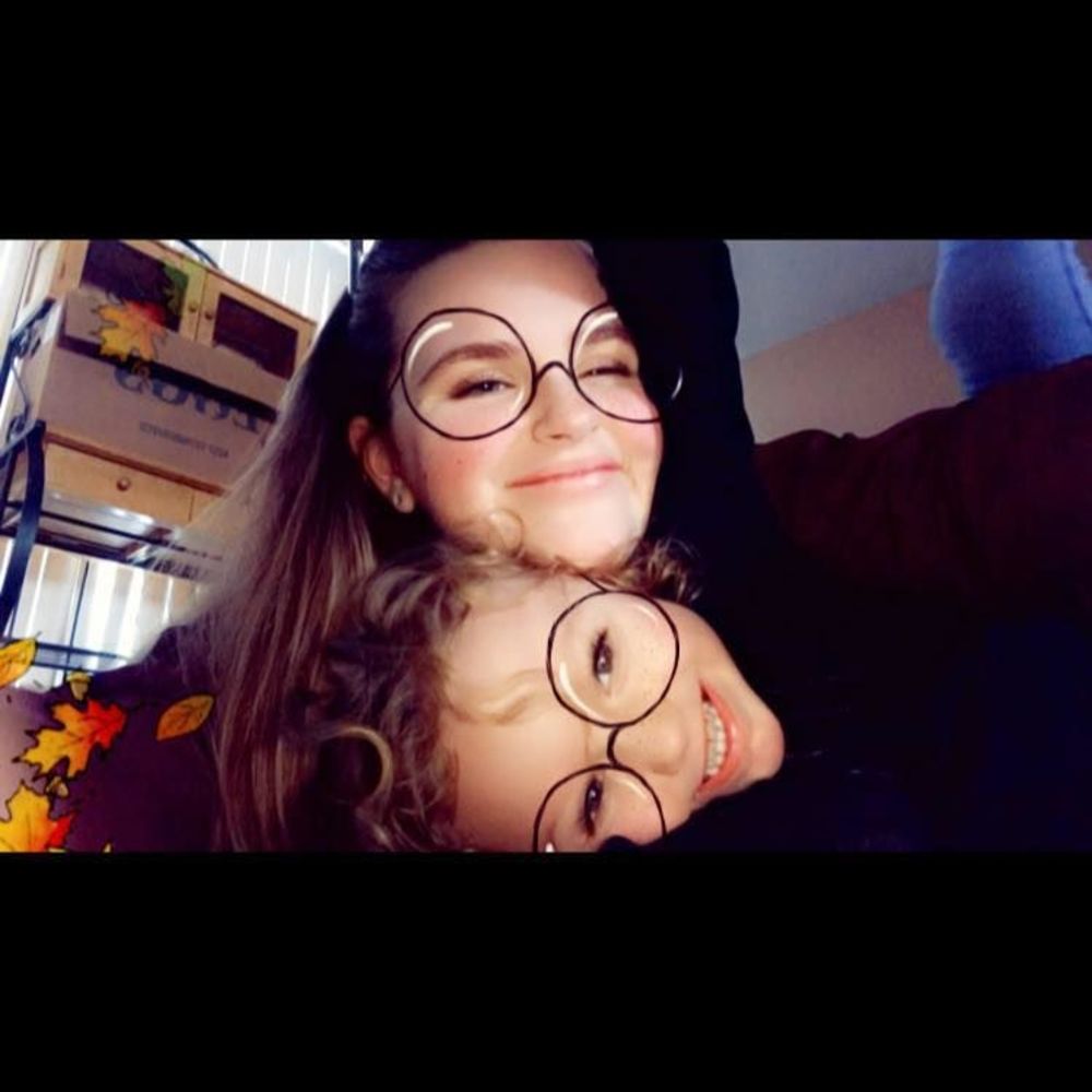 Meet your Posher, Mackenzie